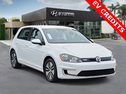 Used 2016 Volkswagen e-Golf SE w/ DC Fast Charging Package