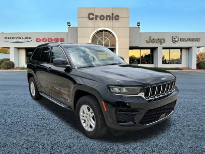 Used 2023 Jeep Grand Cherokee Laredo