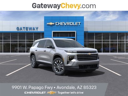 New 2025 Chevrolet Traverse LT w/ Sun and Wheel Package