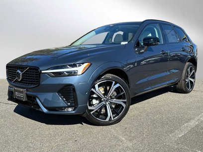 New 2025 Volvo XC60 B5 Ultra w/ Protection Package Premier