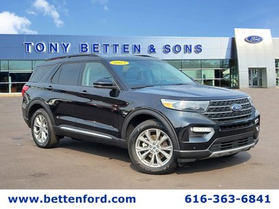 Certified 2023 Ford Explorer XLT w/ Equipment Group 202A