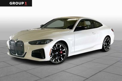 New 2026 BMW M440i Coupe w/ Premium Package