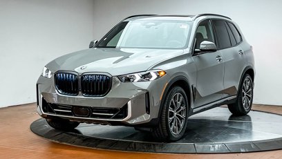 New 2025 BMW X5 xDrive40i w/ M Sport Package