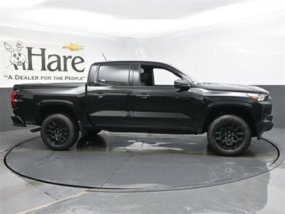 New 2025 Chevrolet Colorado W/T w/ WT Custom Package