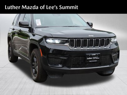 Used 2022 Jeep Grand Cherokee Laredo w/ Luxury Tech Group I