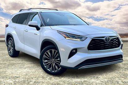 Used 2021 Toyota Highlander Platinum