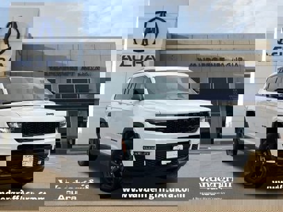 Used 2024 Jeep Grand Cherokee L Limited w/ Black Appearance Package