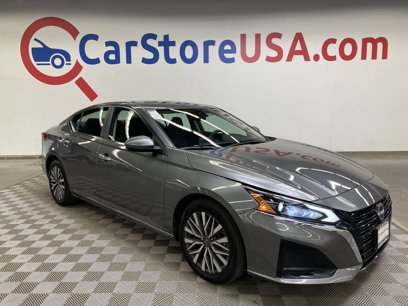 Used 2023 Nissan Altima 2.5 SV
