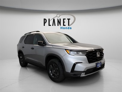 New 2025 Honda Pilot TrailSport