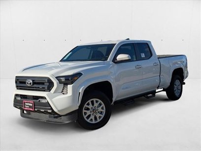 New 2025 Toyota Tacoma SR5