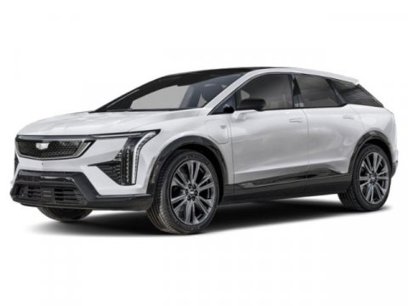 New 2025 Cadillac Optiq Luxury 2