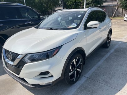 Used 2021 Nissan Rogue Sport SL w/ Premium Package