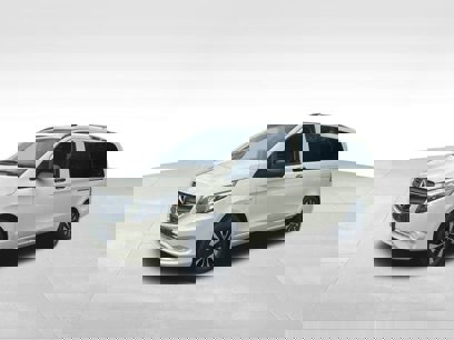 New 2023 Mercedes-Benz Metris Passenger