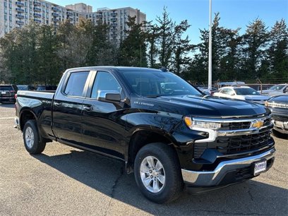 New 2025 Chevrolet Silverado 1500 LT