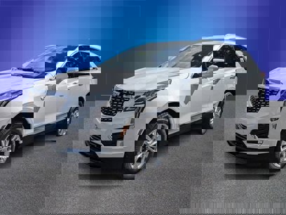 New 2025 Cadillac XT5 Luxury