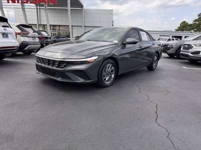 Used 2024 Hyundai Elantra SEL