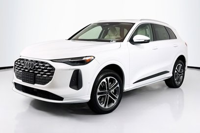 New 2025 Audi Q5 Premium Plus