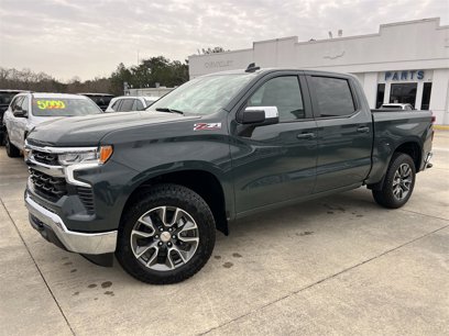 New 2025 Chevrolet Silverado 1500 LT w/ Z71 Off-Road Package