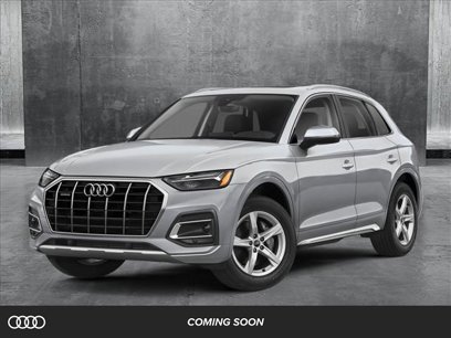 New 2025 Audi Q5 2.0T Premium Plus