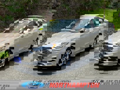 Certified 2017 Ford Fusion SE w/ Fusion SE Technology Package