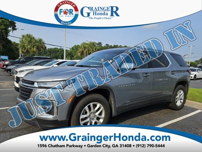 Used 2023 Chevrolet Traverse LS w/ Safety Package