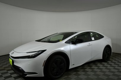 New 2025 Toyota Prius LE