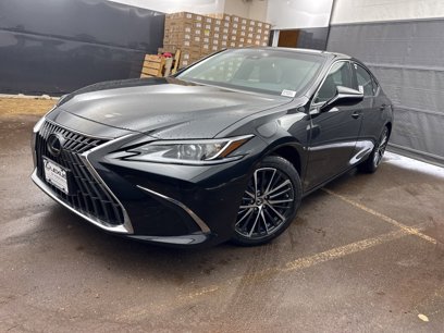 New 2025 Lexus ES 300h w/ Premium Package