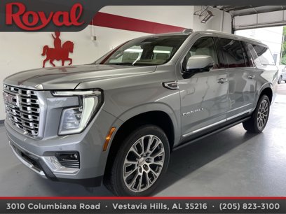 New 2025 GMC Yukon XL Denali w/ Sun & Power Step Package