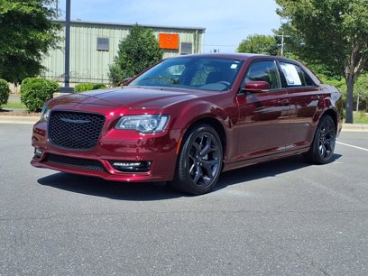 Used 2023 Chrysler 300 Touring L w/ Comfort Group