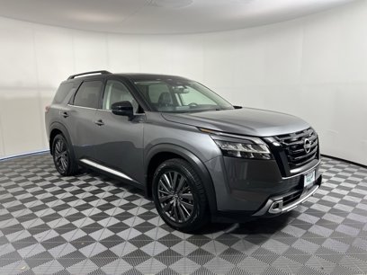 Used 2022 Nissan Pathfinder Platinum w/ Cargo Package