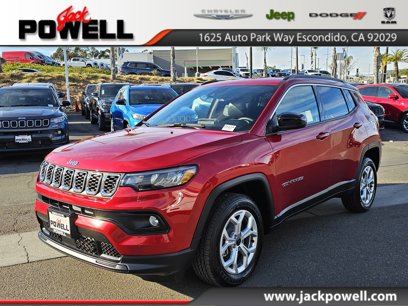 New 2025 Jeep Compass Latitude w/ Convenience Group