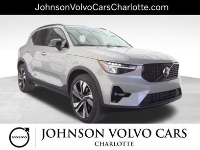 Certified 2025 Volvo XC40 B5 Plus