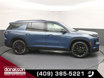 New 2025 Chevrolet Traverse LT w/ Enhanced Driving Package