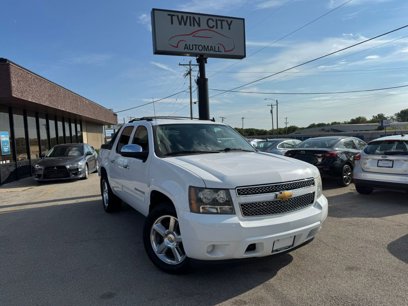 Used 2011 Chevrolet Avalanche LS w/ Convenience Package