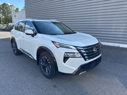 Used 2024 Nissan Rogue Platinum w/ Platinum Premium Package