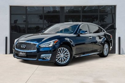 Used 2016 INFINITI Q70 L 3.7