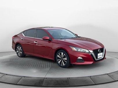 Used 2021 Nissan Altima 2.5 SV w/ SV Premium Package
