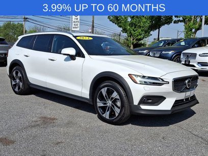 Certified 2024 Volvo V60 B5 Cross Country Plus