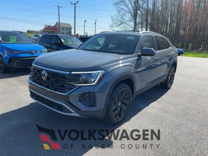 New 2025 Volkswagen Atlas Cross Sport SE