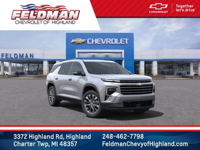 New 2025 Chevrolet Traverse LT w/ Enhanced Driving Package