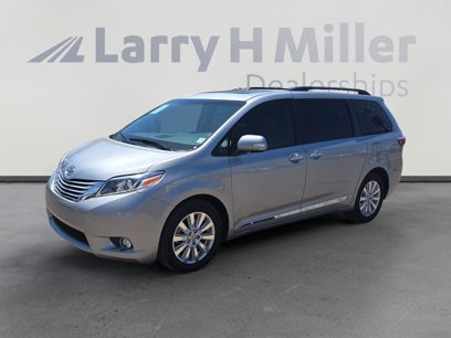 Used 2017 Toyota Sienna AWD