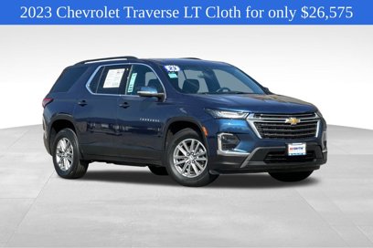 Used 2023 Chevrolet Traverse LT