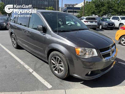 Used 2017 Dodge Grand Caravan SXT