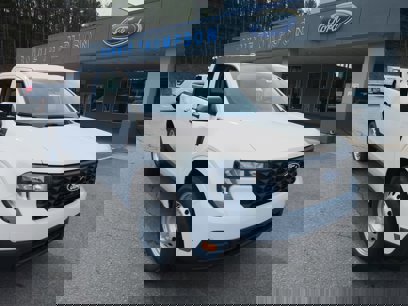 New 2025 Ford Maverick XL