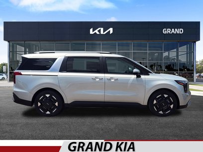 New 2026 Kia Carnival EX