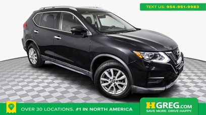 Used 2017 Nissan Rogue SV w/ SV Premium Package