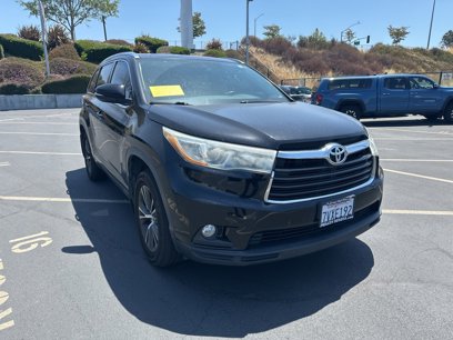 Certified 2016 Toyota Highlander XLE
