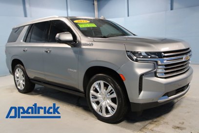 Used 2023 Chevrolet Tahoe High Country w/ Premium Package 2