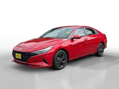 Certified 2022 Hyundai Elantra SEL w/ Preferred Accessory Package