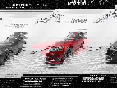 Certified 2022 Lexus ES 350 w/ Premium Package